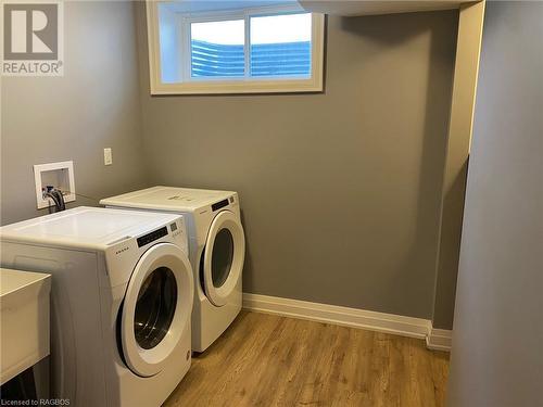 63 Chestnut Hill Crescent, Tara, ON - Indoor Photo Showing Laundry Room
