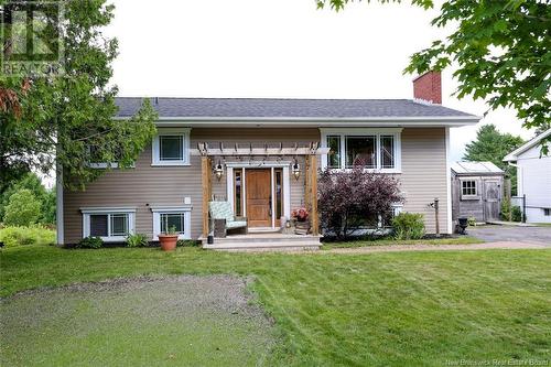 29 Mountain Drive, Fredericton, NB - Outdoor With Facade