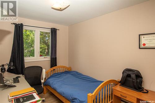 6 4 Neill Place, Regina, SK - Indoor Photo Showing Bedroom