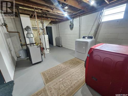 309 Brome Street, Yellow Grass, SK - Indoor Photo Showing Laundry Room