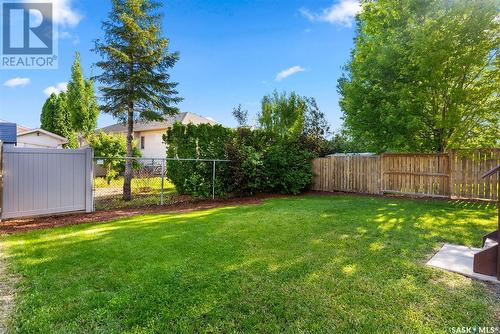 8613 Sherwood Drive, Regina, SK - Outdoor With Backyard