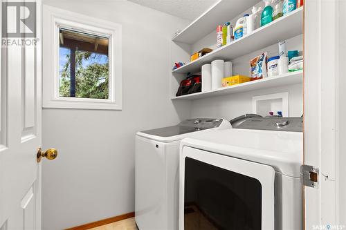 101 Butler Drive, Regina Beach, SK - Indoor Photo Showing Laundry Room