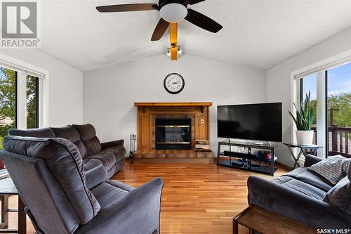 101 Butler Drive, Regina Beach, SK - Indoor Photo Showing Living Room With Fireplace