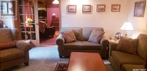 5052 7Th Street, Rosthern, SK - Indoor Photo Showing Living Room