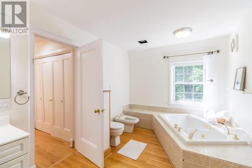 13 Summit Ave, Sault Ste. Marie, ON - Indoor Photo Showing Bathroom