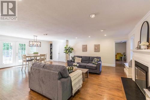 13 Summit Ave, Sault Ste. Marie, ON - Indoor Photo Showing Living Room With Fireplace