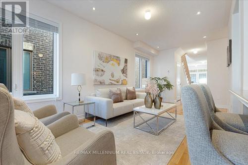 13 Goulston Street, Brampton, ON - Indoor Photo Showing Living Room