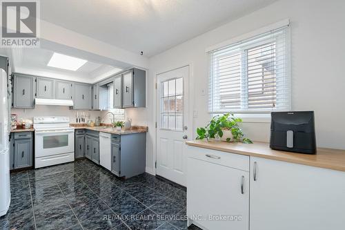 78 Elderwood Place, Brampton, ON - Indoor Photo Showing Kitchen