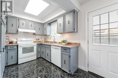78 Elderwood Place, Brampton, ON - Indoor Photo Showing Kitchen
