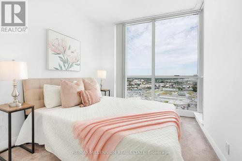 2404 - 205 Sherway Gardens Road, Toronto (Islington-City Centre West), ON - Indoor Photo Showing Bedroom