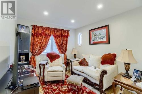 44 Armitage Drive, Toronto, ON - Indoor Photo Showing Living Room