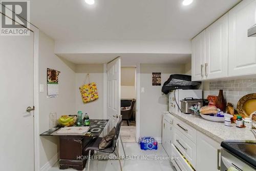 44 Armitage Drive, Toronto, ON - Indoor Photo Showing Kitchen