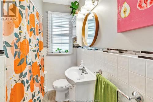 1094 Villaire, Windsor, ON - Indoor Photo Showing Bathroom