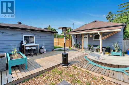 1094 Villaire, Windsor, ON - Outdoor With Deck Patio Veranda With Exterior