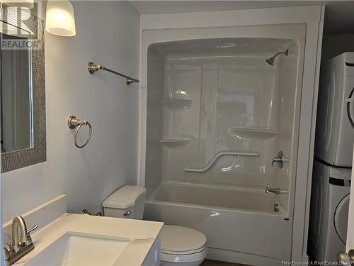 232 Bridge Road, Miramichi, NB - Indoor Photo Showing Bathroom