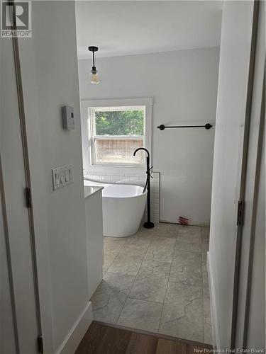 232 Bridge Road, Miramichi, NB - Indoor Photo Showing Bathroom