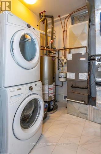 100 - 1705 Fiddlehead Place, London, ON - Indoor Photo Showing Laundry Room