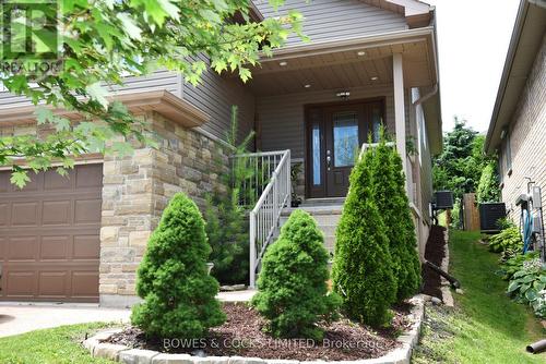 105 Milroy Drive, Peterborough, ON - Outdoor