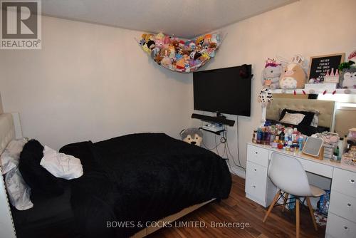 105 Milroy Drive, Peterborough, ON - Indoor Photo Showing Bedroom