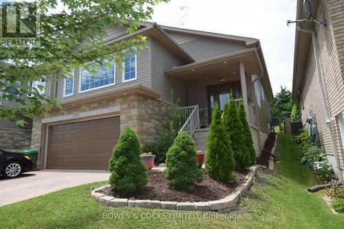 105 Milroy Drive, Peterborough, ON - Outdoor