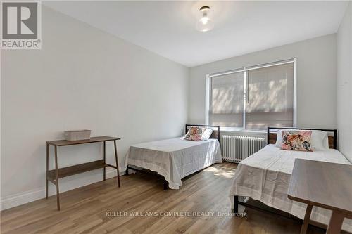 304 - 37 Mericourt Road, Hamilton, ON - Indoor Photo Showing Bedroom