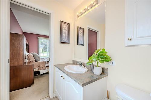 Ensuite 3pc - 106 Portrush Court, Freelton, ON - Indoor Photo Showing Bathroom