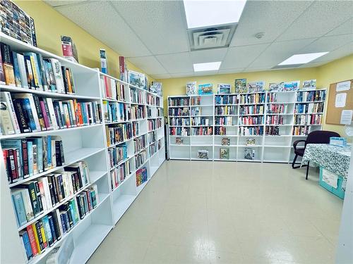 Library - 106 Portrush Court, Freelton, ON - Indoor With Storage