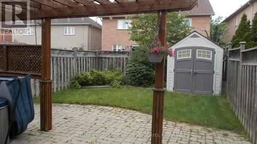 913 Tambourine Terrace, Mississauga, ON - Outdoor