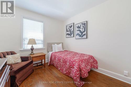 37 Feltham Avenue, Toronto, ON - Indoor Photo Showing Bedroom