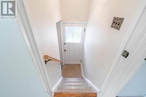 37 Feltham Avenue, Toronto, ON - Indoor Photo Showing Other Room