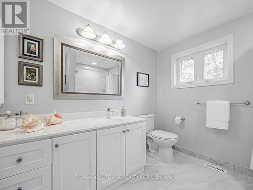 43 Shellamwood Trail, Toronto, ON - Indoor Photo Showing Bathroom