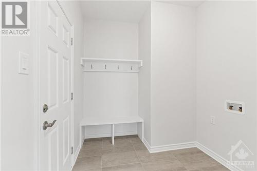 238 Kinderwood Way, Kemptville, ON - Indoor Photo Showing Other Room