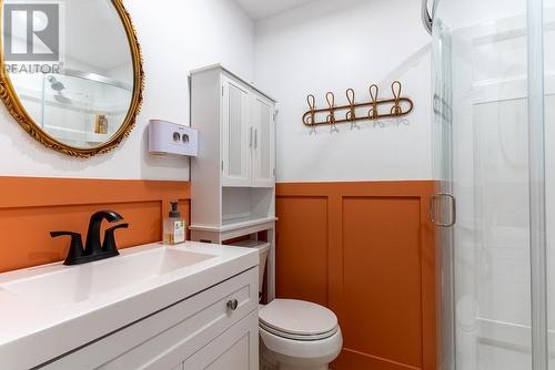2235 Hayden Drive, Armstrong, BC - Indoor Photo Showing Bathroom