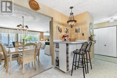 103 - 585 Atherley Road, Orillia, ON - Indoor Photo Showing Dining Room