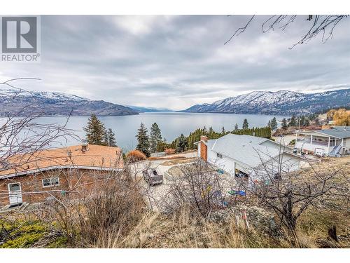 6341 Bulyea Avenue, Peachland, BC 