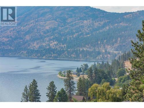 6341 Bulyea Avenue, Peachland, BC 