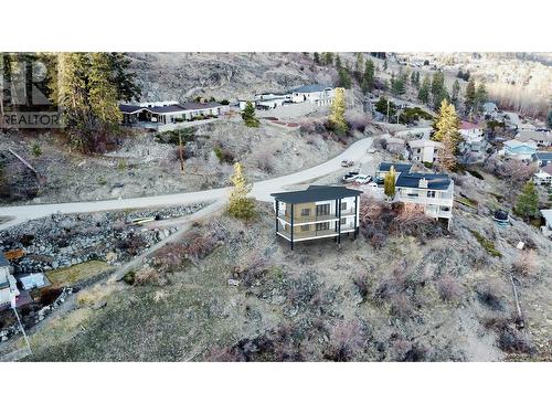 6341 Bulyea Avenue, Peachland, BC 