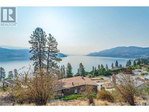 6341 Bulyea Avenue, Peachland, BC 