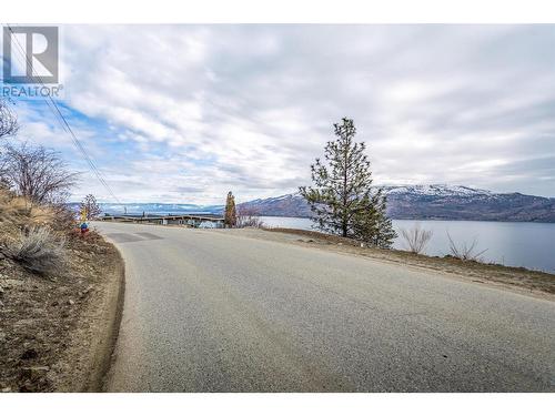 6341 Bulyea Avenue, Peachland, BC 