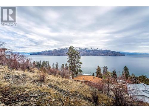 6341 Bulyea Avenue, Peachland, BC 