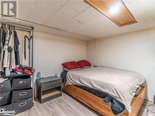 2 E Airport Road, Huntsville, ON - Indoor Photo Showing Bedroom