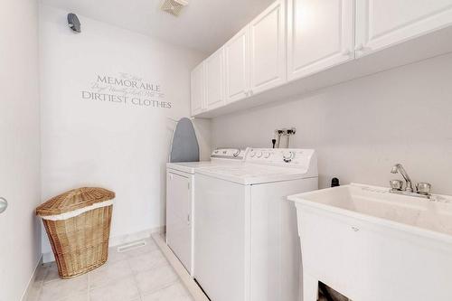 5171 Garland Crescent, Burlington, ON - Indoor Photo Showing Laundry Room