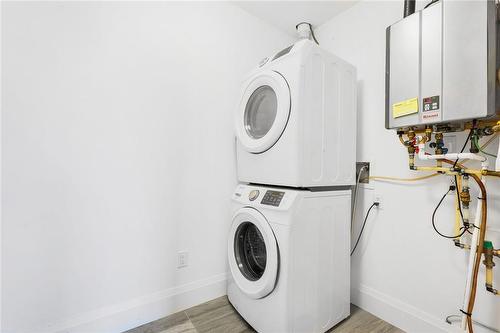 85 Morrell Street|Unit #124B, Brantford, ON - Indoor Photo Showing Laundry Room