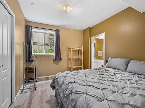 1361 Burfield Drive, Kamloops, BC - Indoor Photo Showing Bedroom