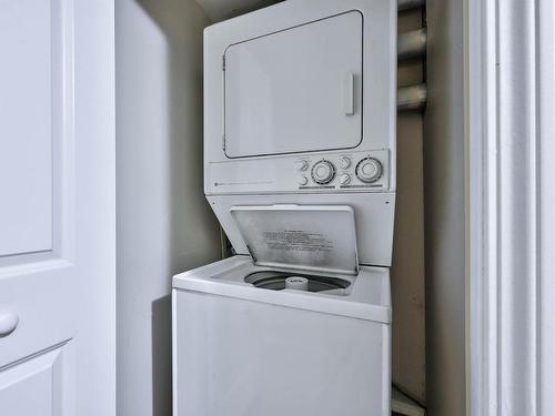 1361 Burfield Drive, Kamloops, BC - Indoor Photo Showing Laundry Room