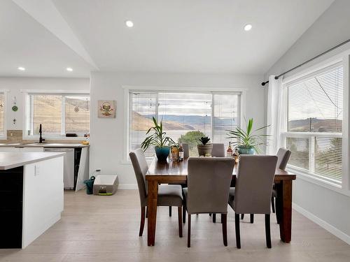 6220 Savona Access Rd, Kamloops, BC - Indoor Photo Showing Dining Room