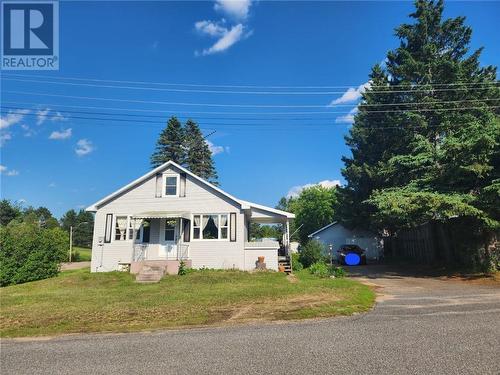 66 Drohan Street, Barry'S Bay, ON - Outdoor