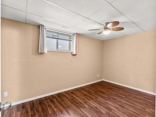 103-2920 Valleyview Drive, Kamloops, BC - Indoor Photo Showing Other Room