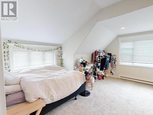 3433 Theodosia Ave, Powell River, BC - Indoor Photo Showing Bedroom