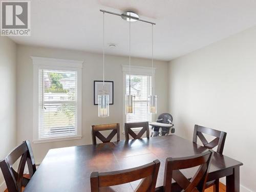 3433 Theodosia Ave, Powell River, BC - Indoor Photo Showing Dining Room